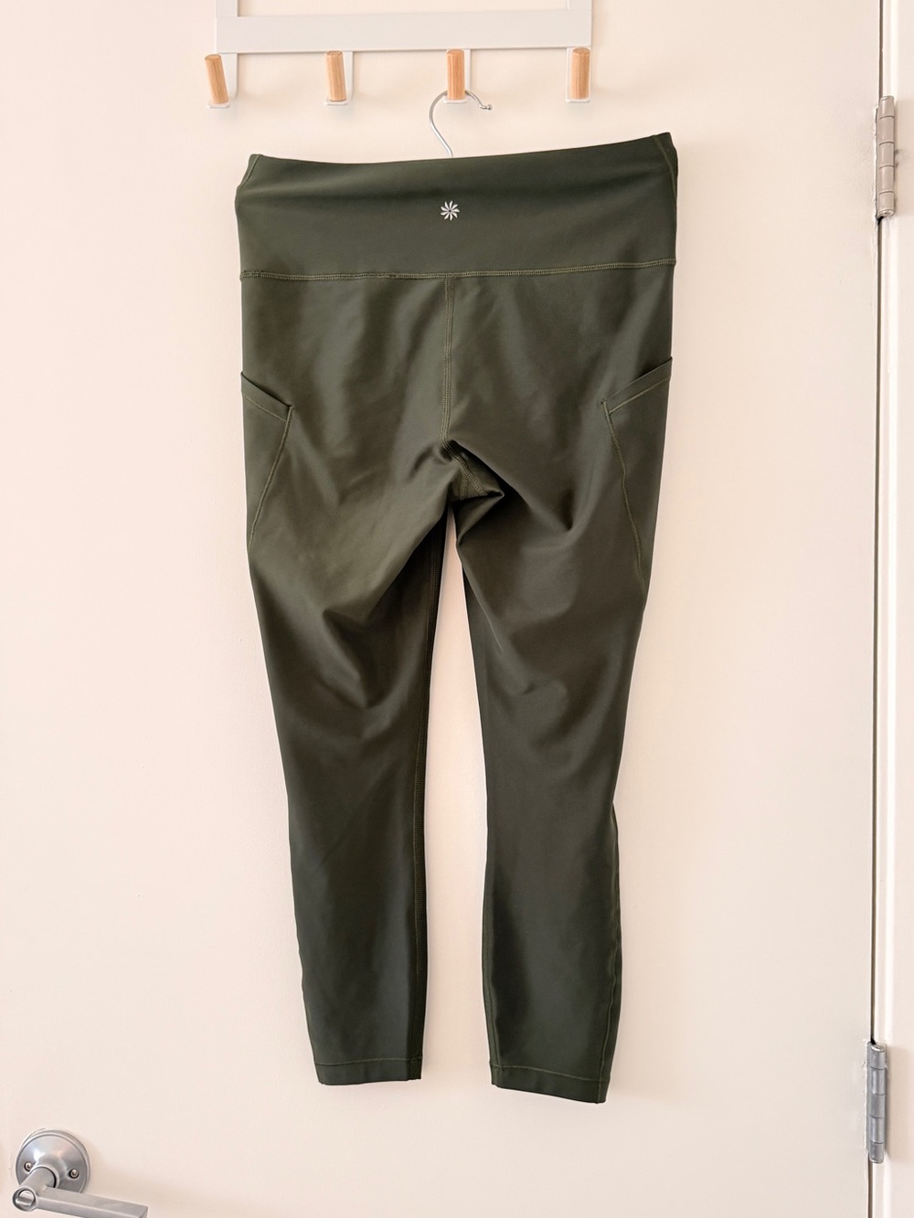 Athleta Olive Green High-Rise Leggings with Side Pockets - Picture 4 of 8